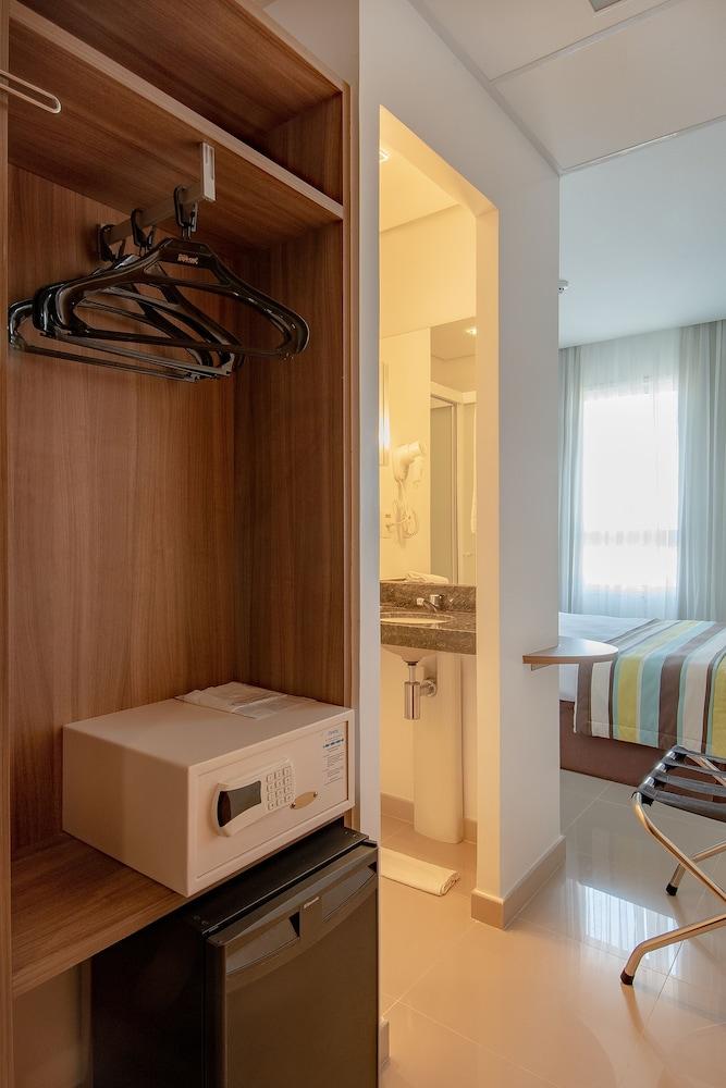 Hotel Express Vieiralves Manaus Zewnętrze zdjęcie